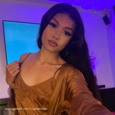 Findom Porn Videos .